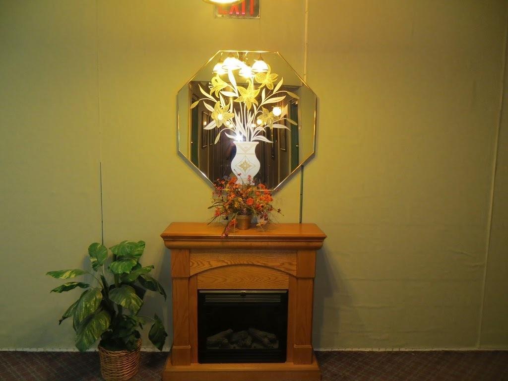 The Bluffs Inn & Suites Decorah Exteriör bild