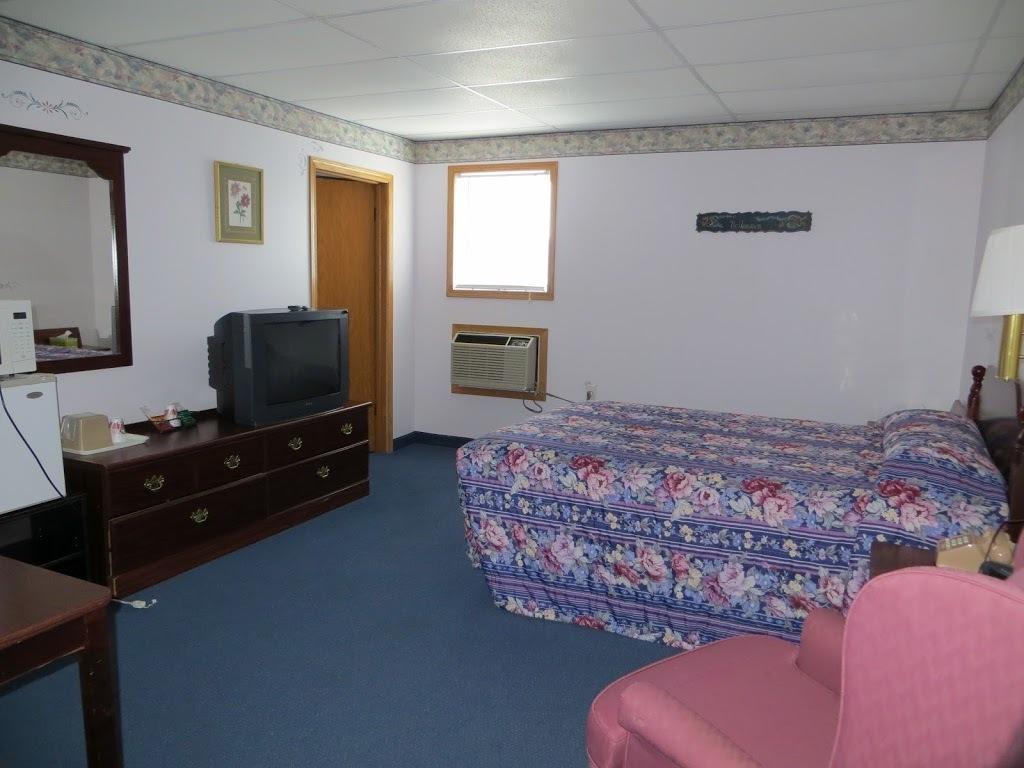 The Bluffs Inn & Suites Decorah Rum bild